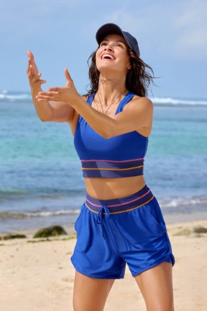 Ensemble haut de bikini sportif bleu royal à col rond et dos nageur avec short boy